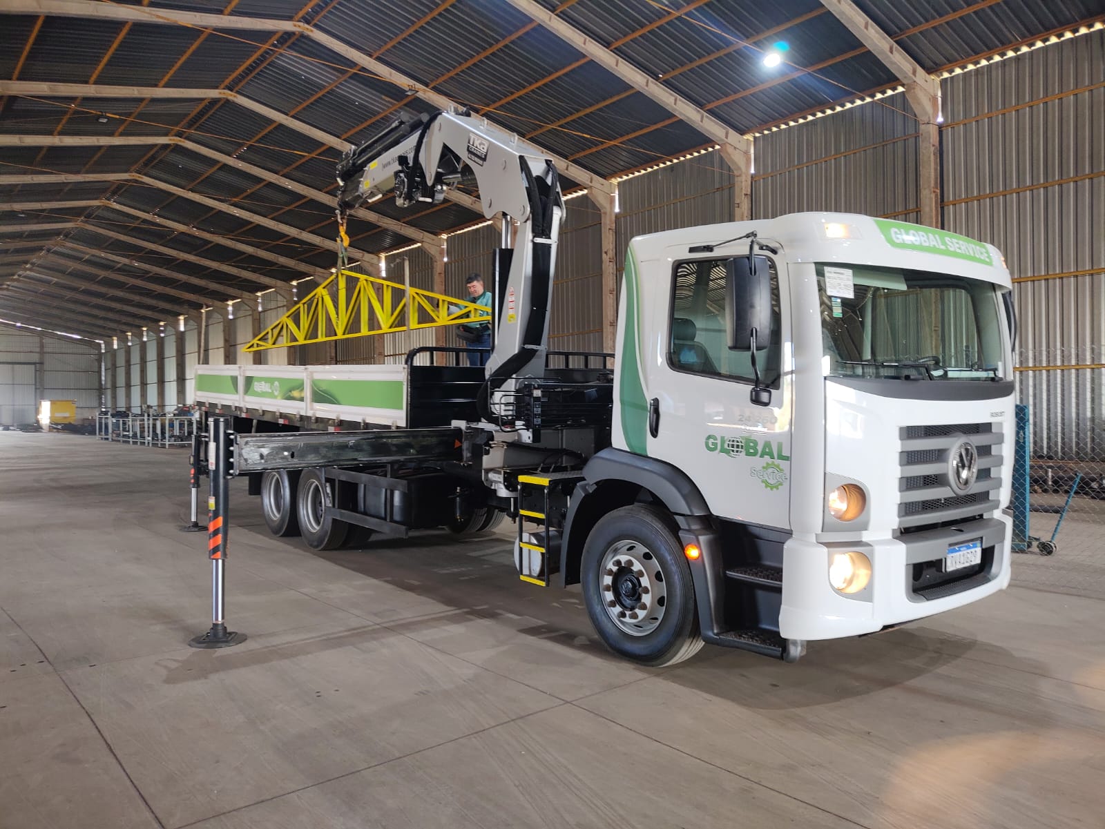 WhatsApp Image 2022-08-11 at 16.00.37.jpeg